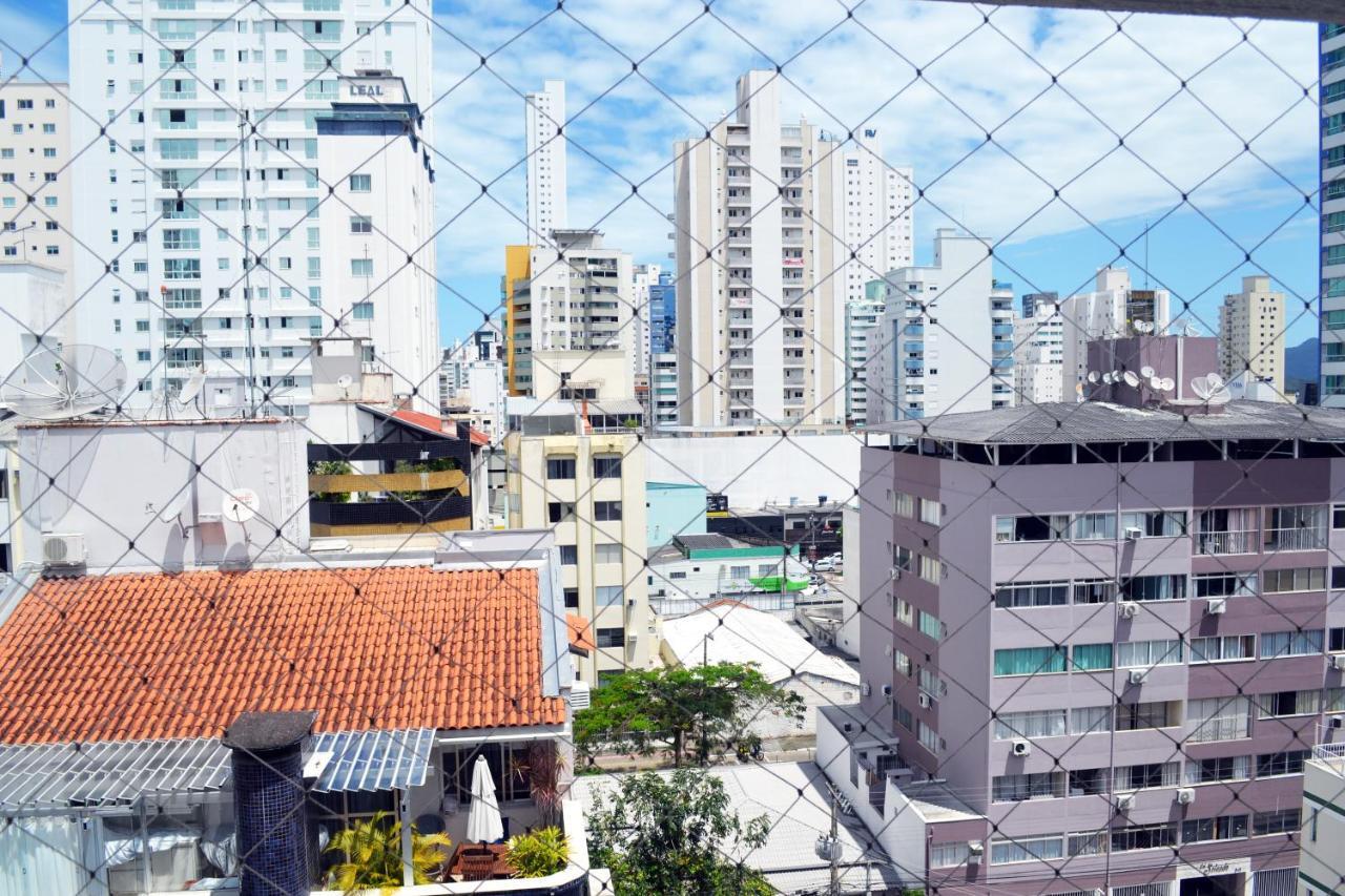Aptos Praia Central Omega B Balneario Camboriu Exterior photo